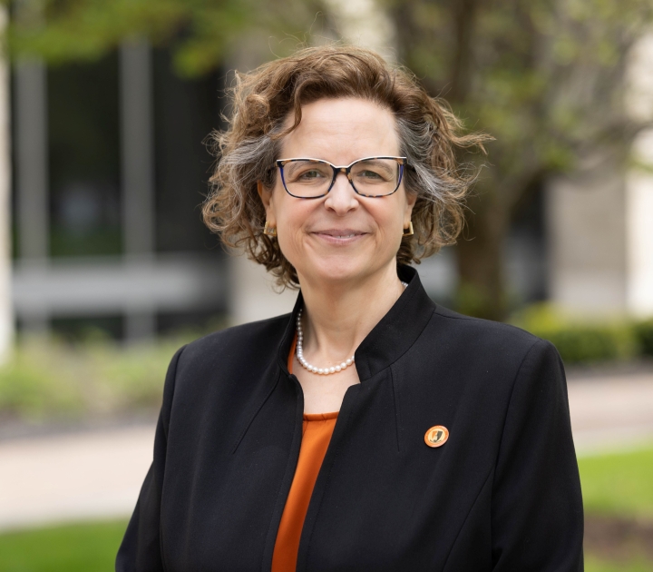 Dr. Jennifer Burris