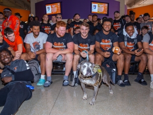 Buffalo State Showers Terminally Ill Dog with Treats, Attention during Campus Visit