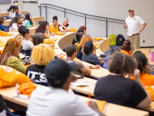 New Program Brings Buffalo State Orientation to New York City
