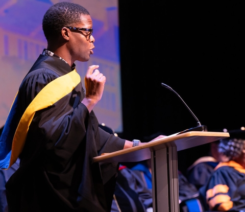 Edreys Wajed, ’97, an artist and entrepreneur, delivered an inspiring speech to the incoming Class of 2027 during Buffalo State University’s annual First-Year Convocation last month.