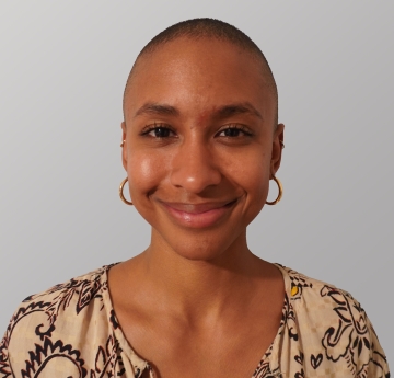 Mathea Riley headshot